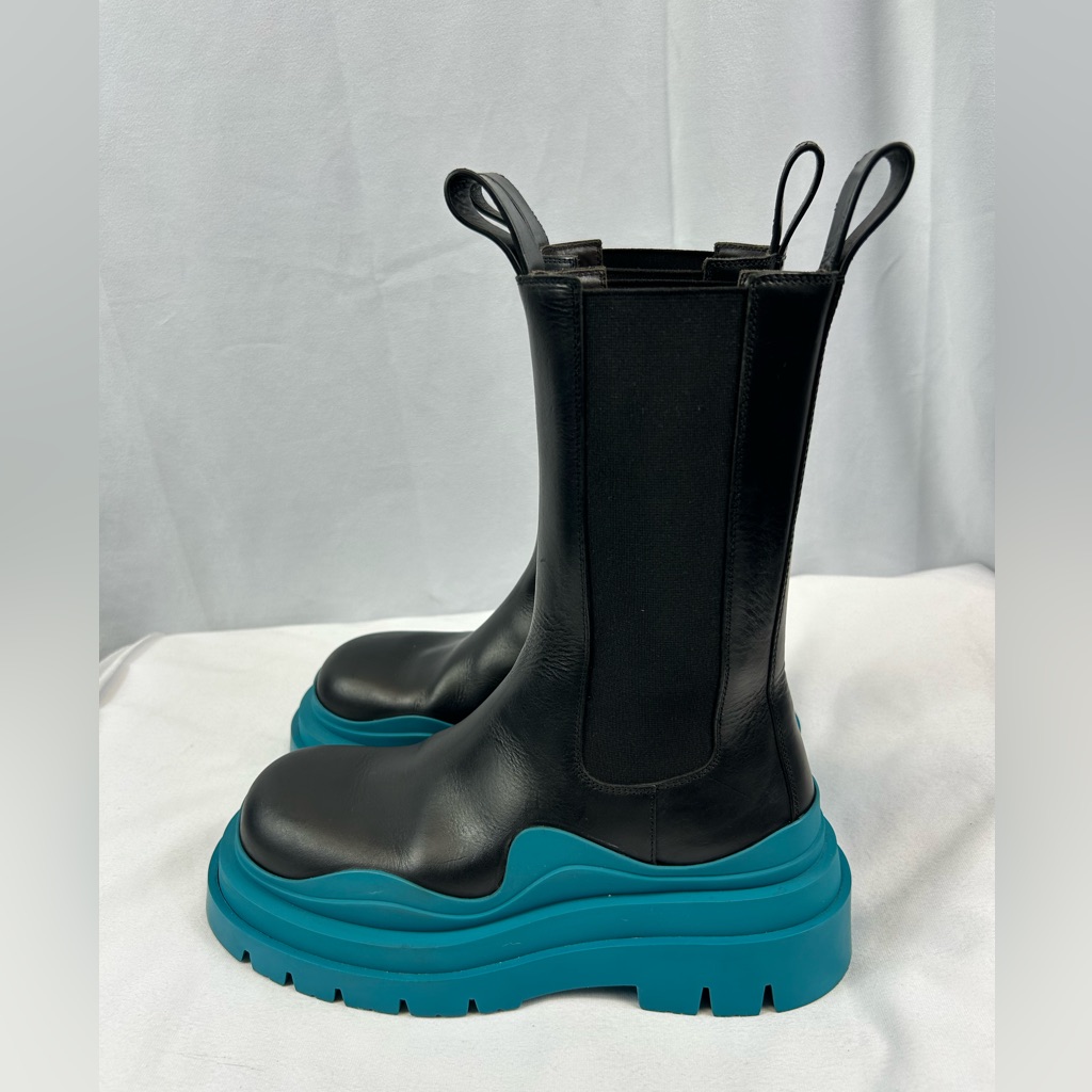 Bottega Veneta Bottega Veneta Tire Chelsea Boots